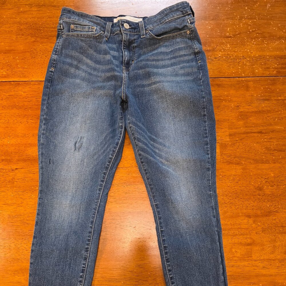 Signature Levi Strauss Mid Rise Skinny Jeans Women’s 8S W29 L28